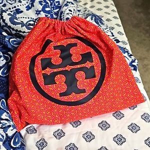 Tory burch amanda pebble leather crossbody